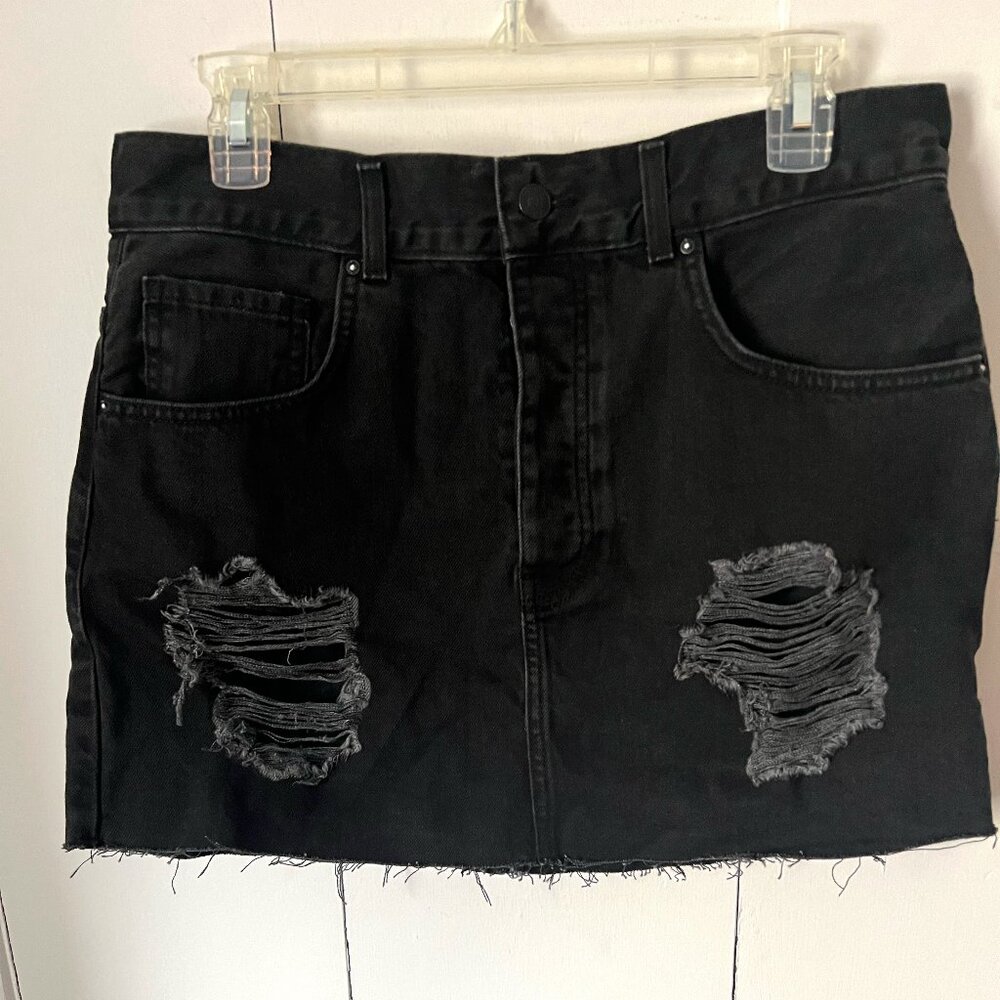 Forever 21 Distressed Denim Miniskirt, size 31